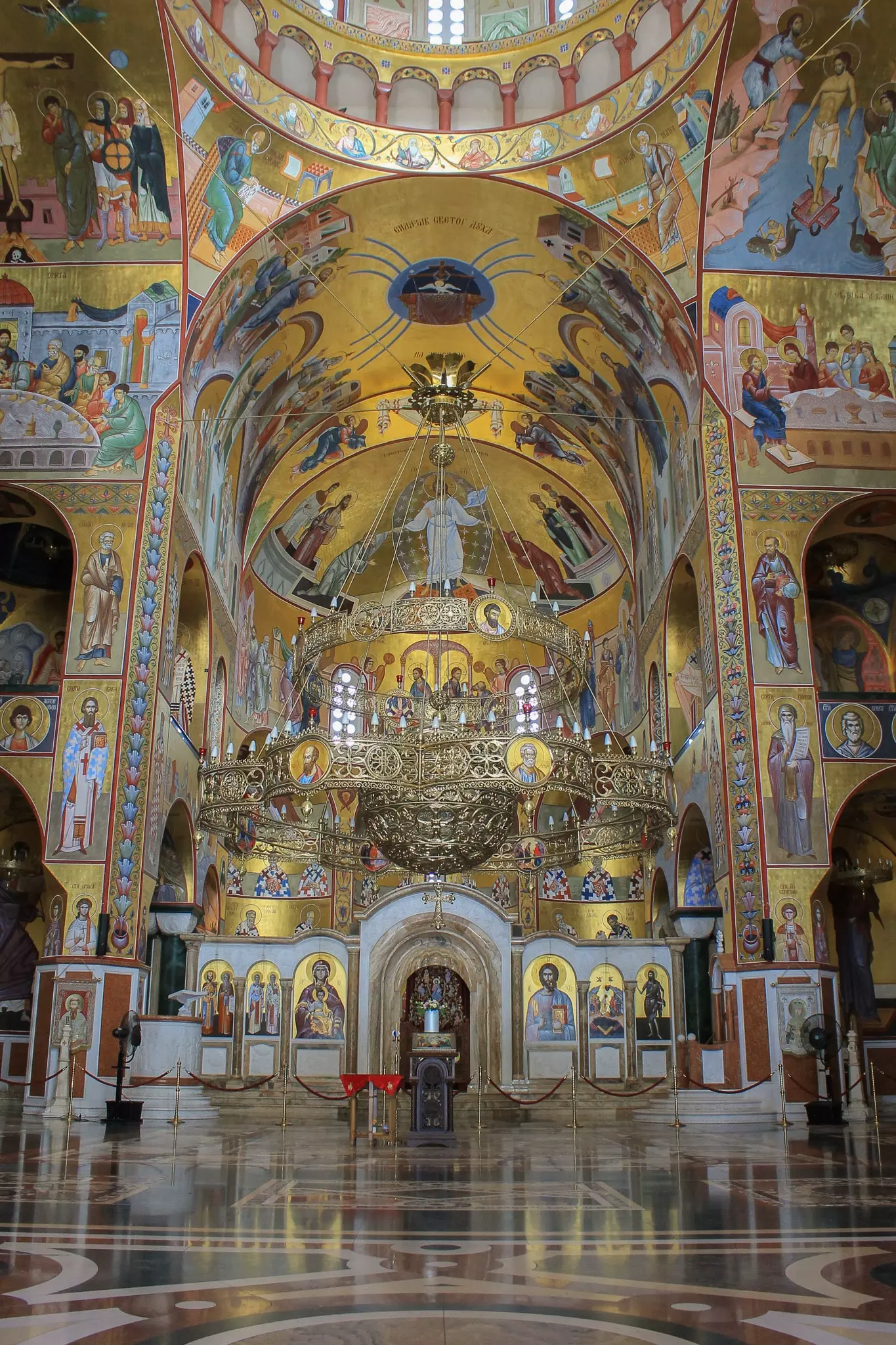 Intérieur cathédrale Podgorica